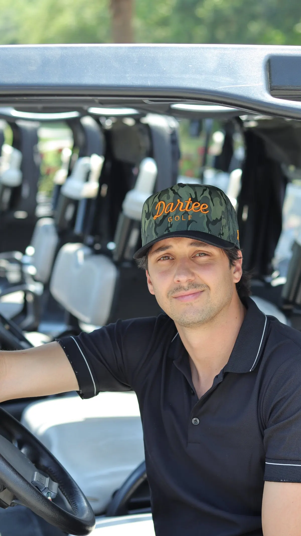 Dartee hat portrait